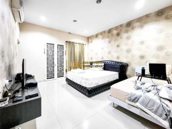 Villa Dijual Siap Huni di Komplek Cemara Asri Jalan Violet Medan