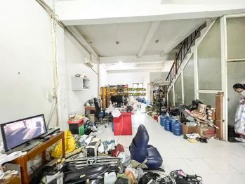 Dijual Ruko 4 Tingkat Kondisi Siap Huni Jalan Karya Wisata